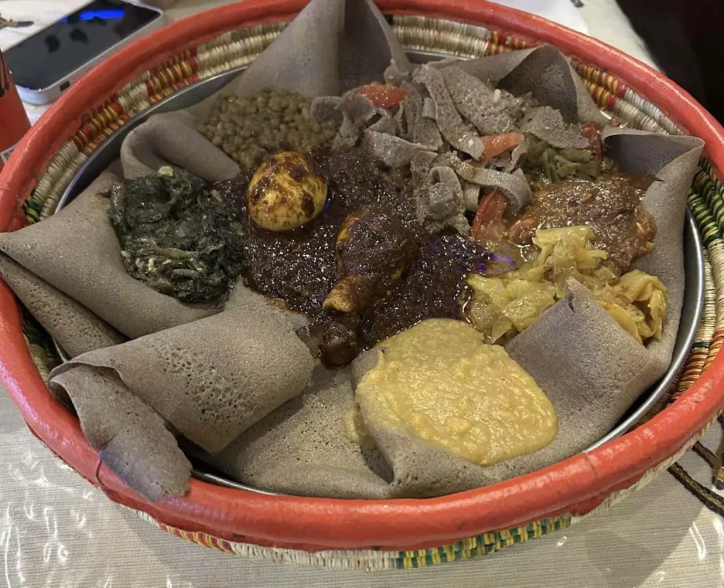 Angeliki Liak_Merkato_Barnsbury_review