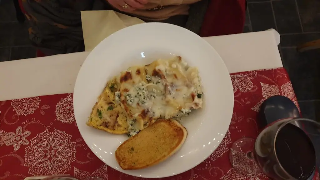 Jason Wright_Marenghi's Restaurant_Newport_review