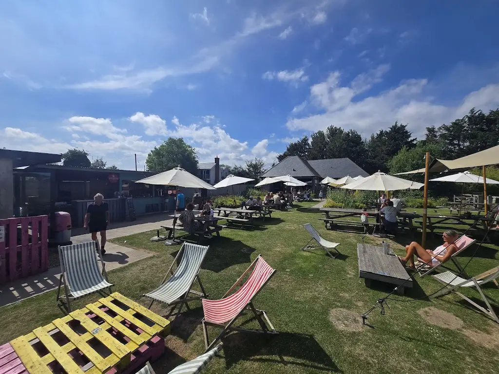 Blaise Murphet_Lime Wharf Cafe_Northiam_recensione