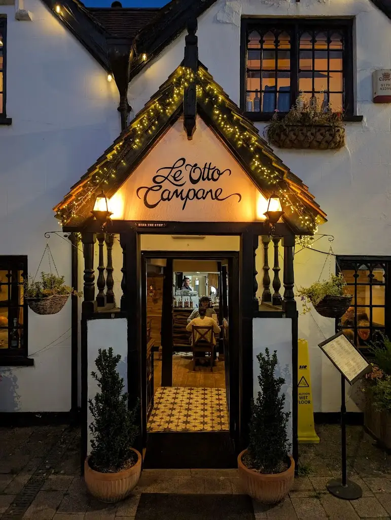 Le Otto Campane_Newbury_slider_image_1