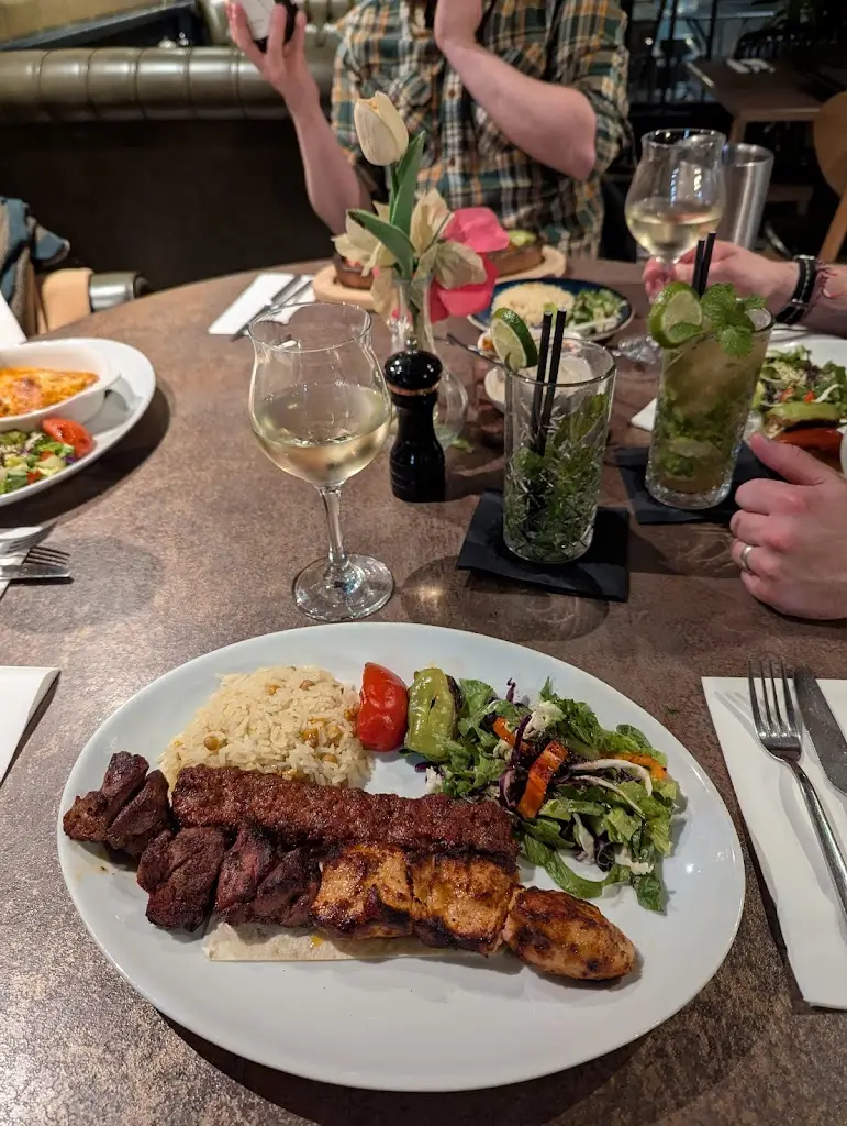 Belinda Malone_Turkuaz Restaurant & Bar_Newbury_review