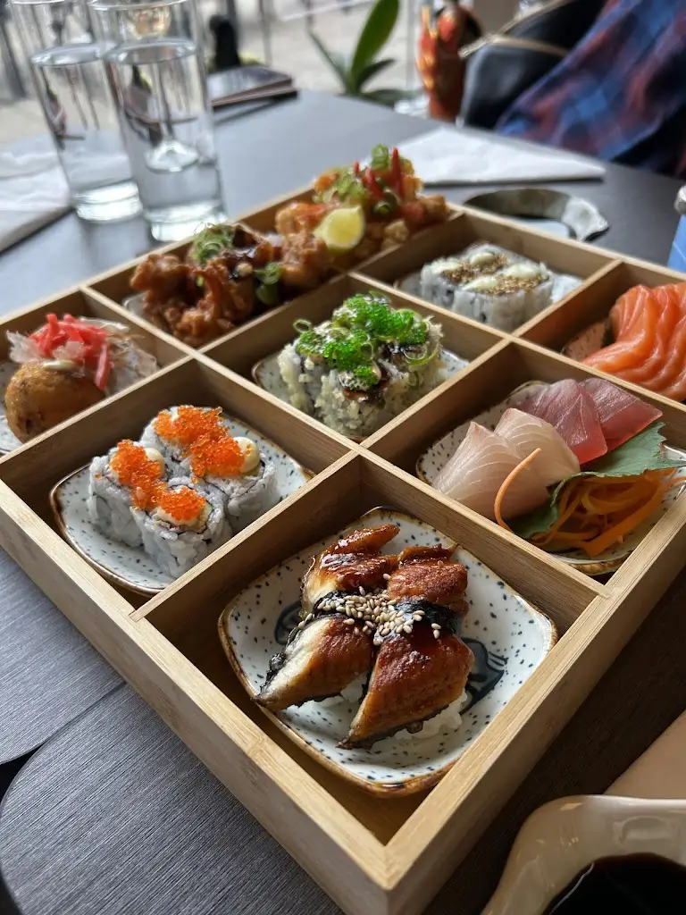 Arigato Dining_Newbury_slider_image_3