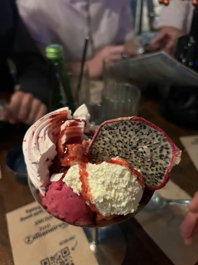 Lukas Sl_Zizzi - Newbury_Newbury_review