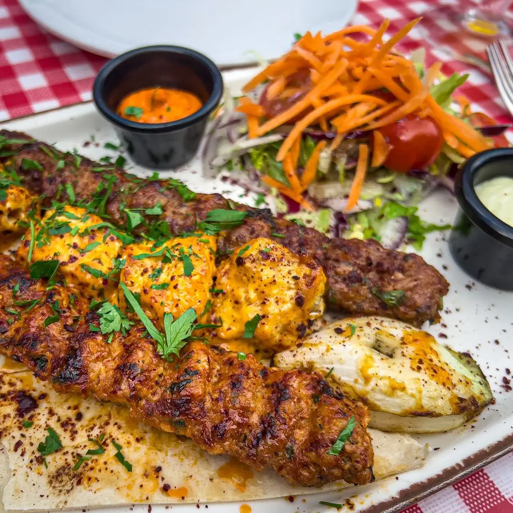 Gary Wise_Lebanese House Newbury_Newbury_review