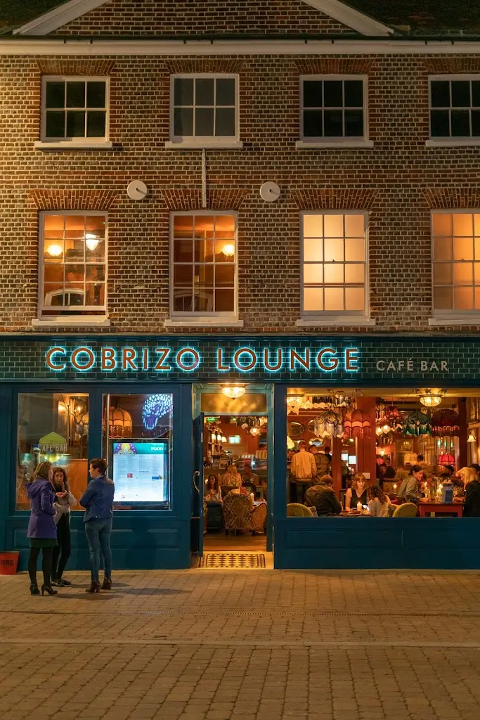 Cobrizo Lounge_Newbury_slider_image_1