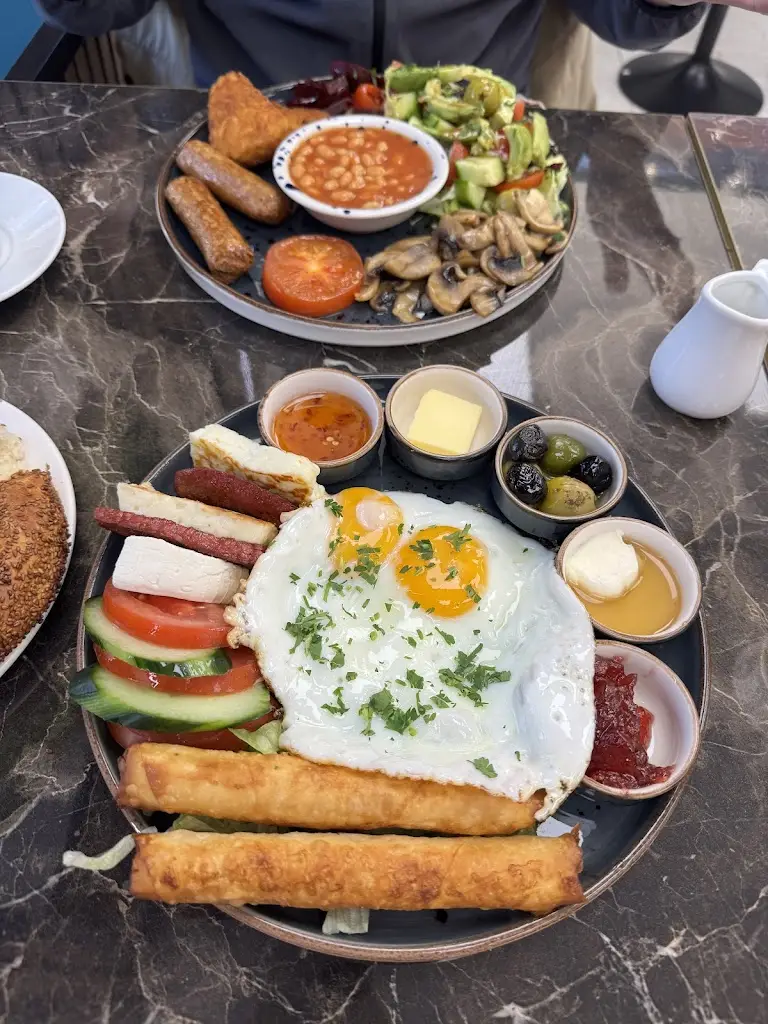 Menu_Ezo Cafe_Newbury_image_5