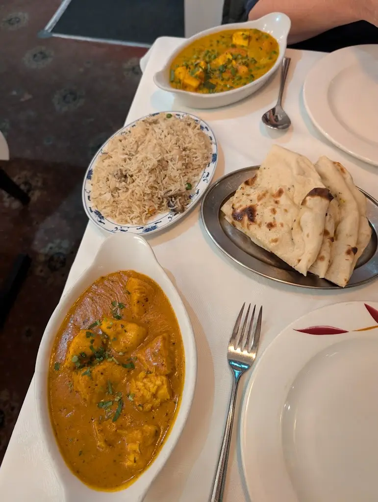 152bobby_Gurkha Chef _Newbury_review