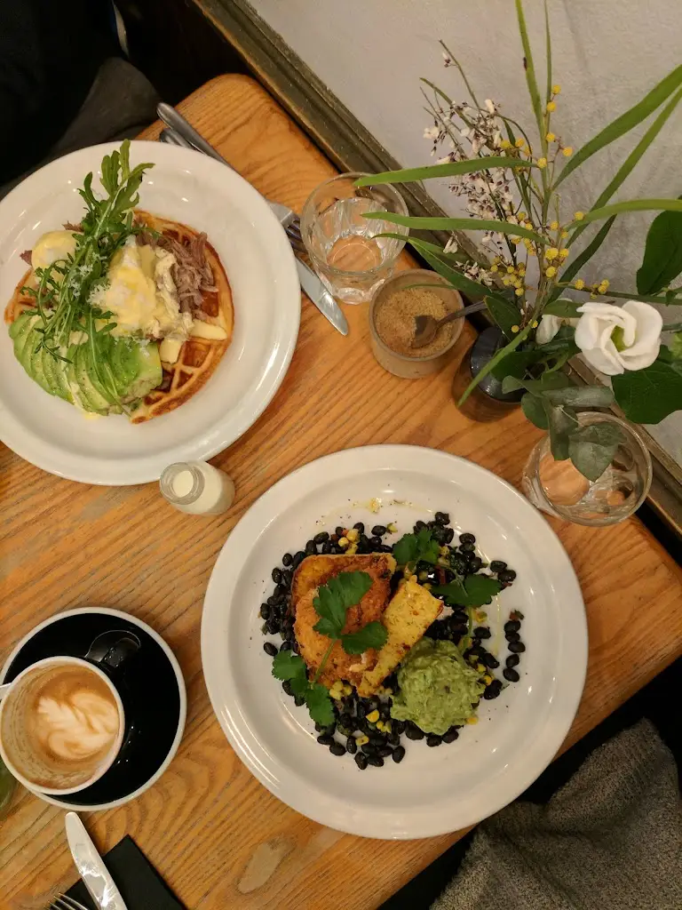 Menu_SUNDAY cafe & restaurant_Barnsbury_image_8