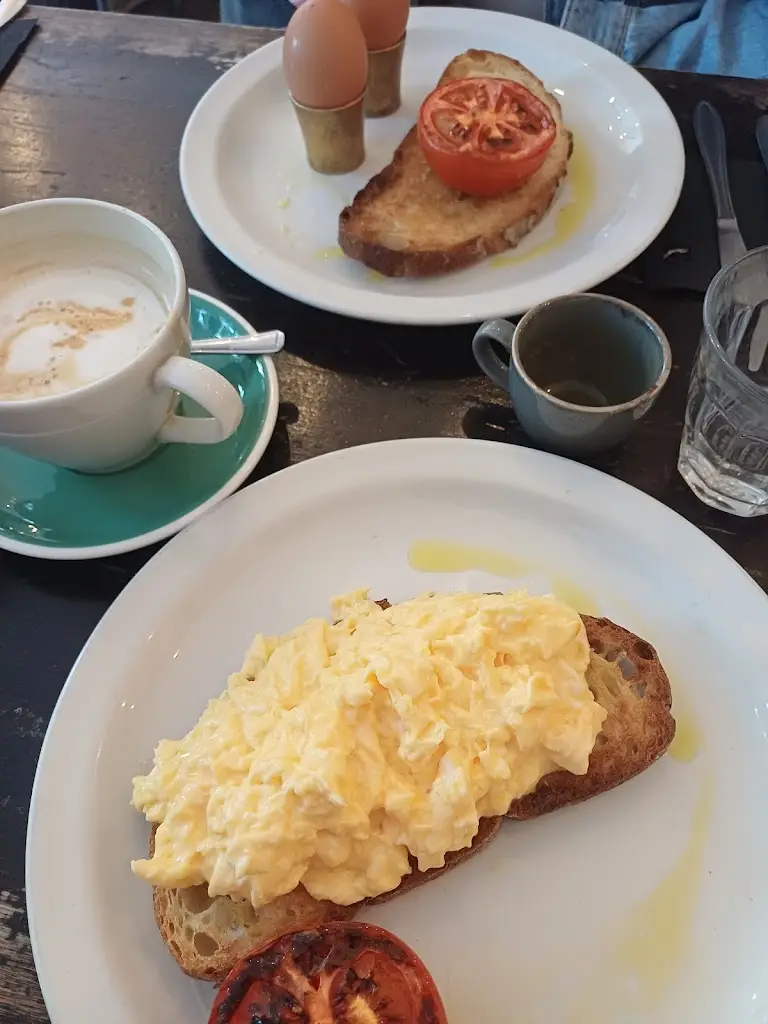 Elena Papamichael_SUNDAY cafe & restaurant_Barnsbury_review