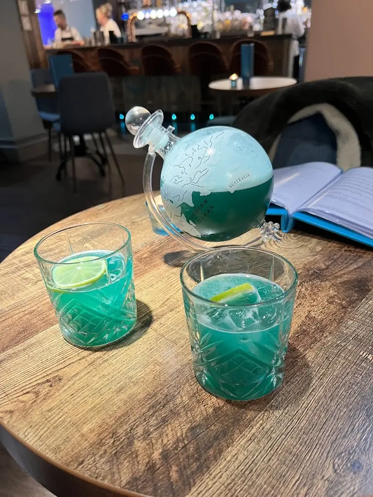 The Angler Oakham Hotel and Pub_Oakham_slider_image_2