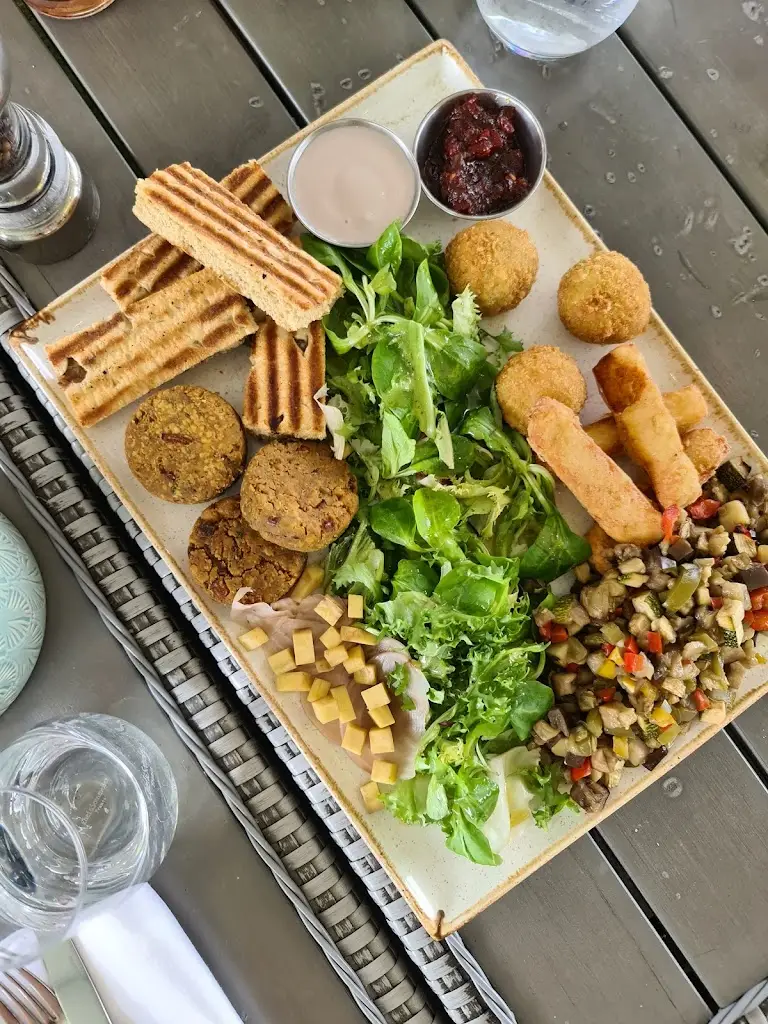 Rooftop Gardens_Norwich_slider_image_3