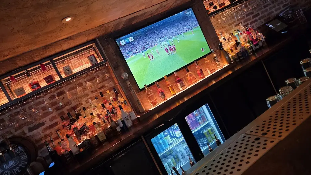 Hickory's Smokehouse Leicester_Oadby_slider_image_3