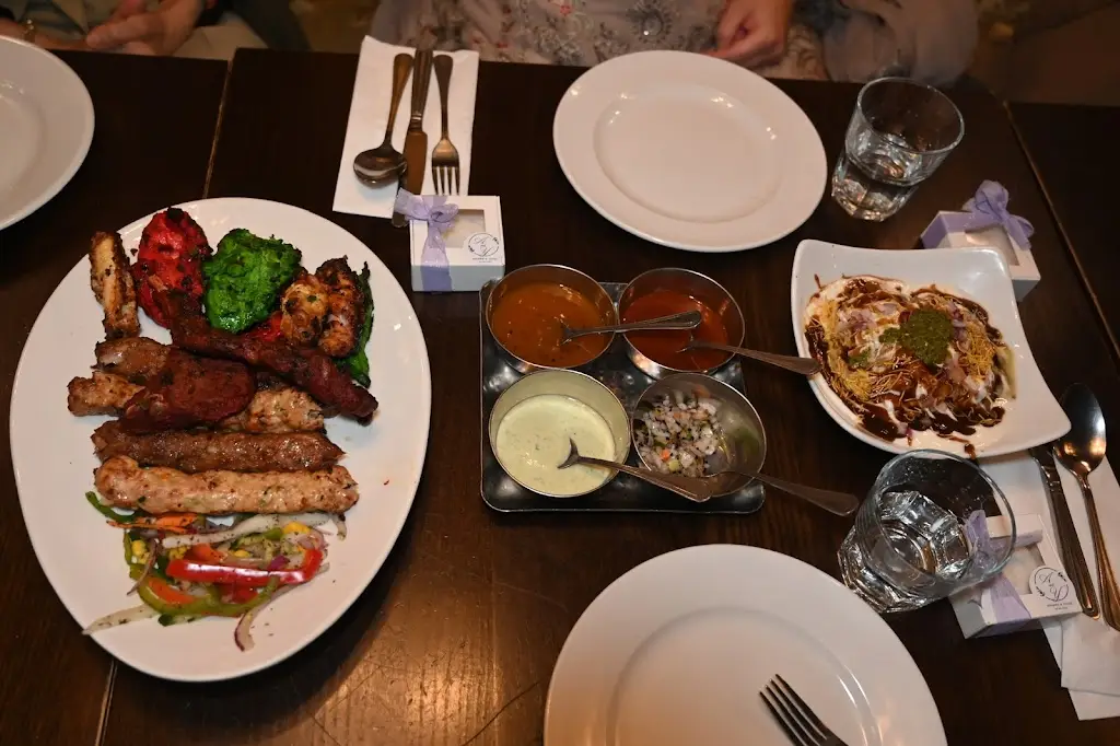 Anjuma Begum_Tipu Sultan Restaurant_Oadby_recensione