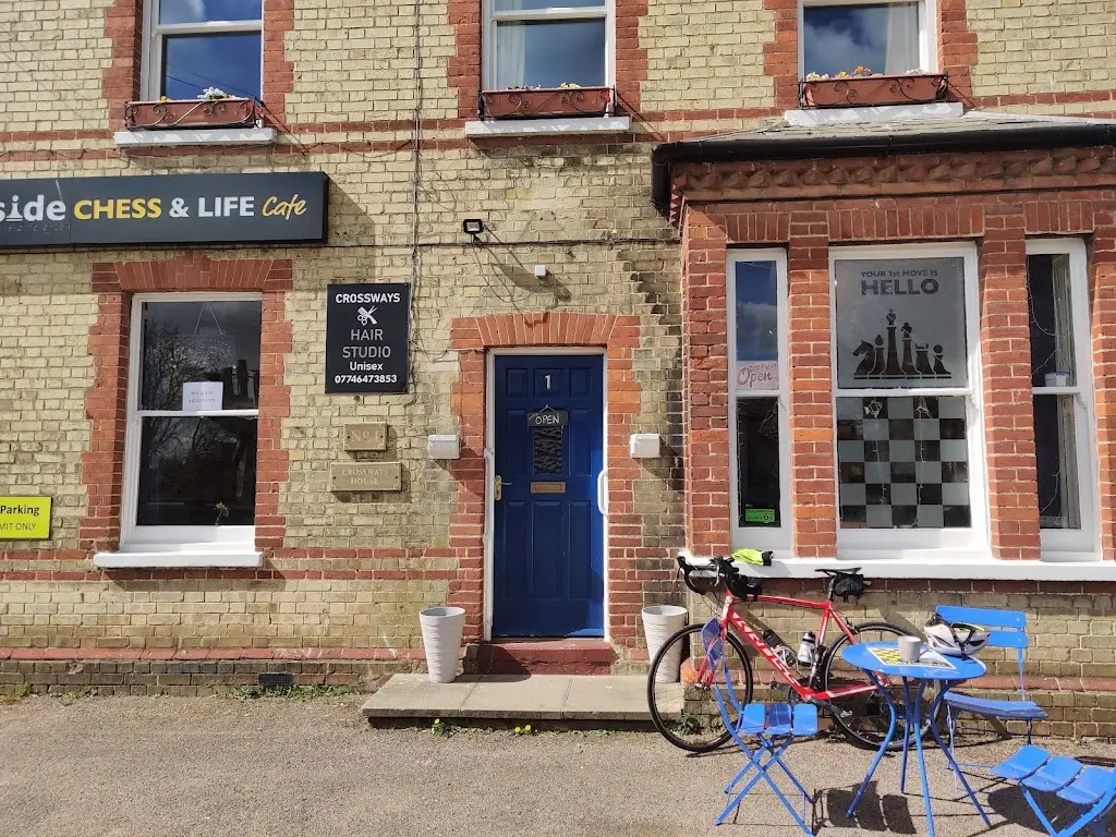 Andrew Brown_5asideCHESS & Life Cafe_Oakington_review