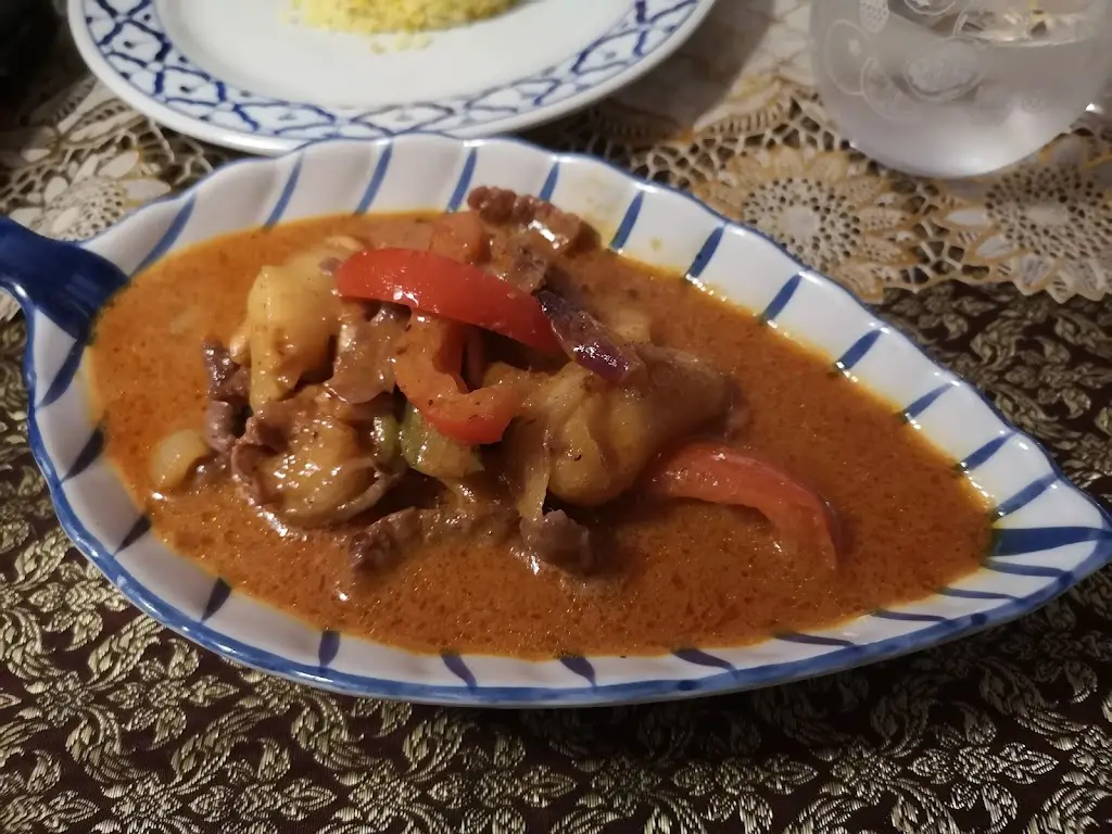 The George_Oakington_slider_image_3