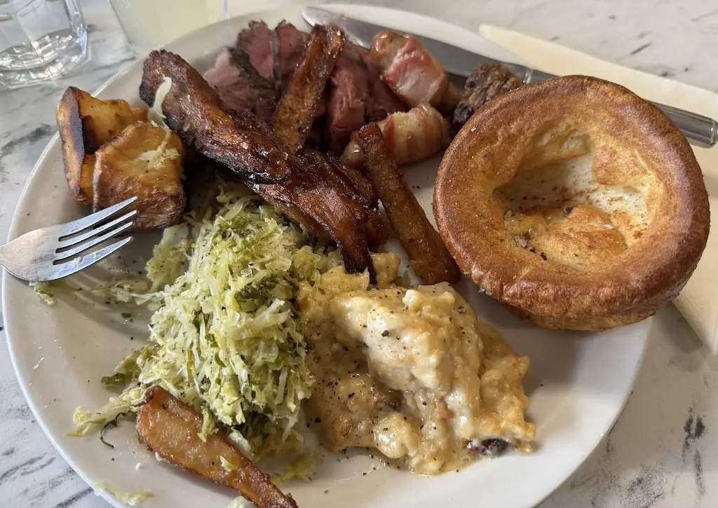 Niki Eagles_Oakington Garden Centre & Olive Tree Cafe_Oakington_review