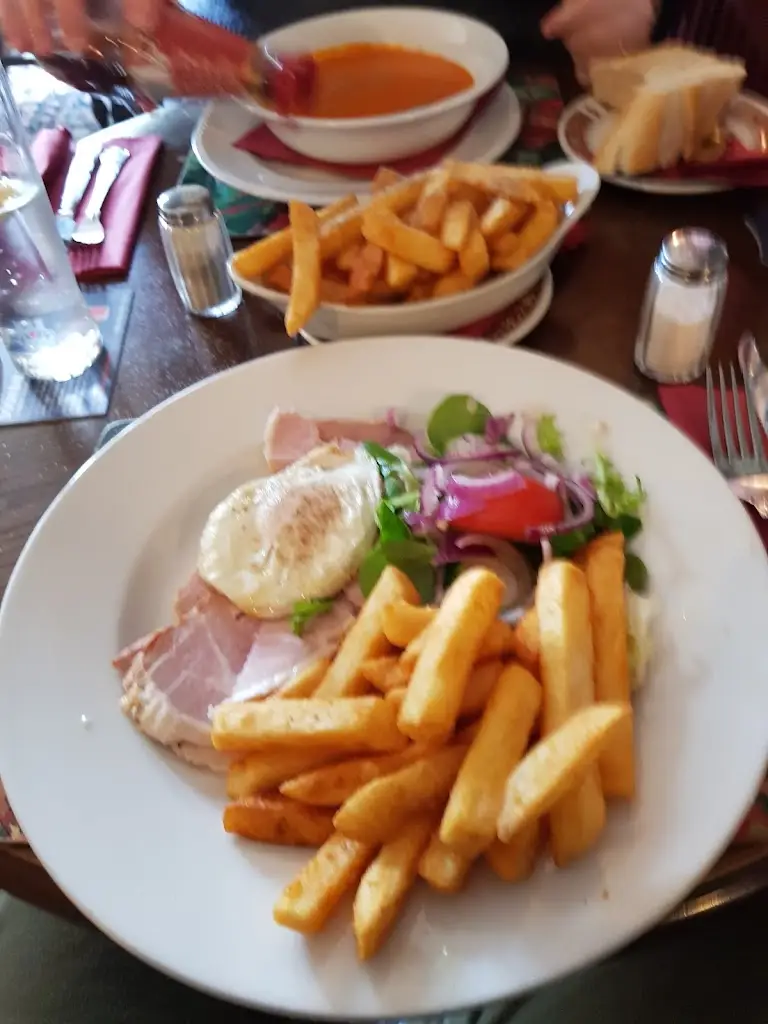 Menu_The Horseshoe_Aldbourne_image_6