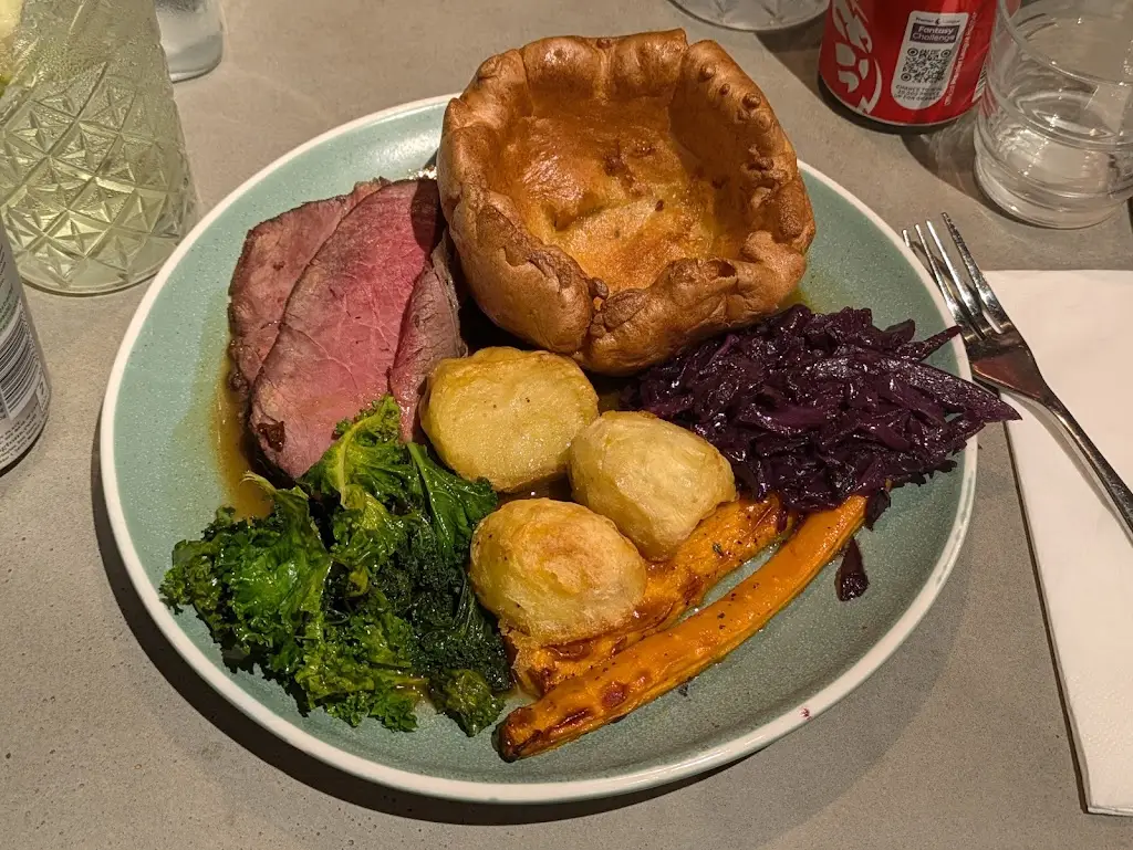 Jonathan Rogers_The Horseshoe_Aldbourne_review