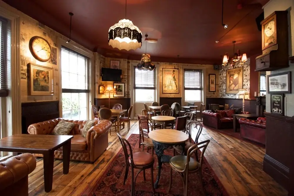 The Hemingford Arms restaurant in Barnsbury