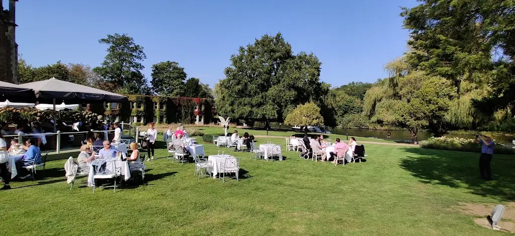 Panagiotis Papadopoulos_The Terrace at Oakley Court_Oakley_review