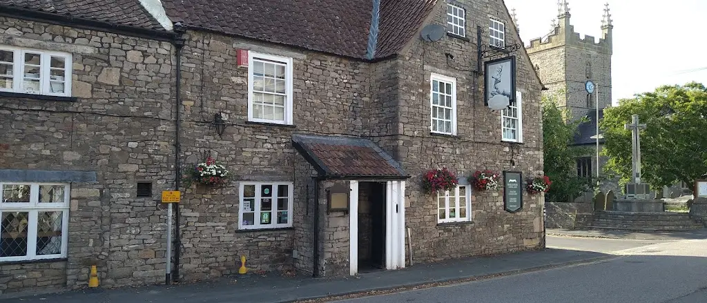 The White Hart_Olveston_slider_image_2