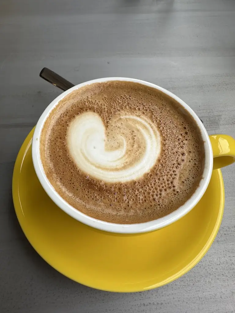 Peter Lockyer_Ask for Janice KX_Barnsbury_review