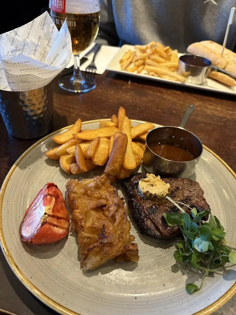 Emma Tranter_Miller & Carter Telford_Oakengates_review