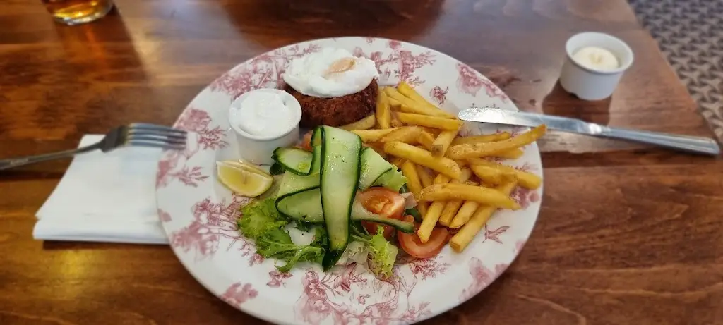 Waterwitch_Odiham_slider_image_3