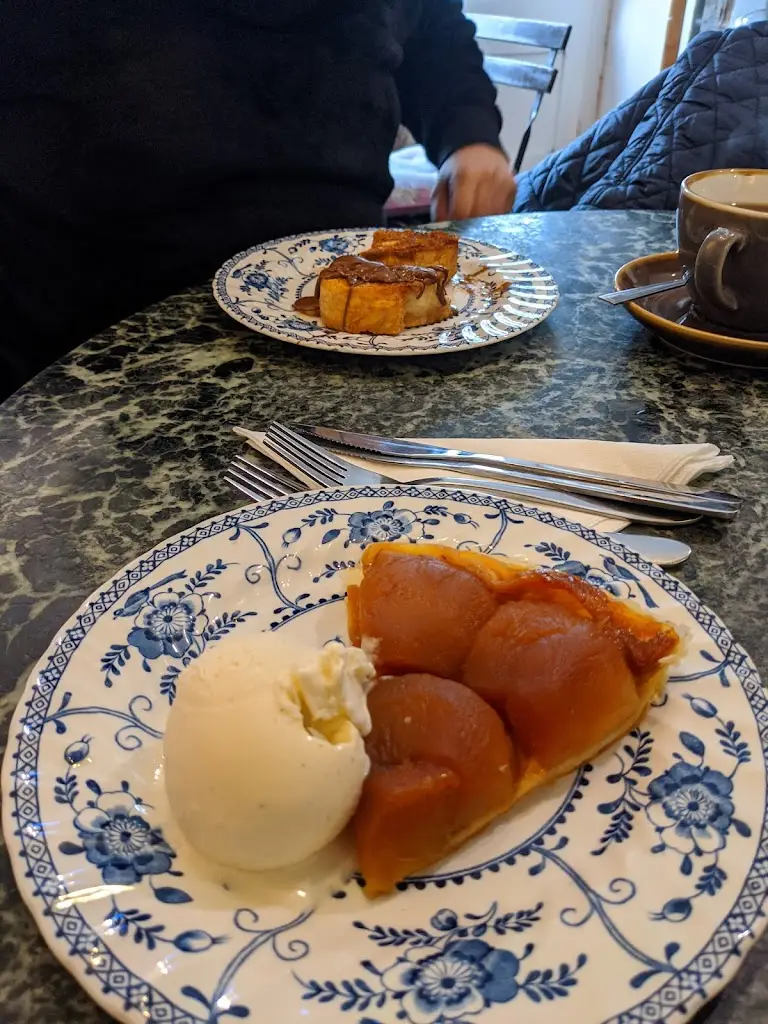 Menu_La Creperie_Odiham_image_6