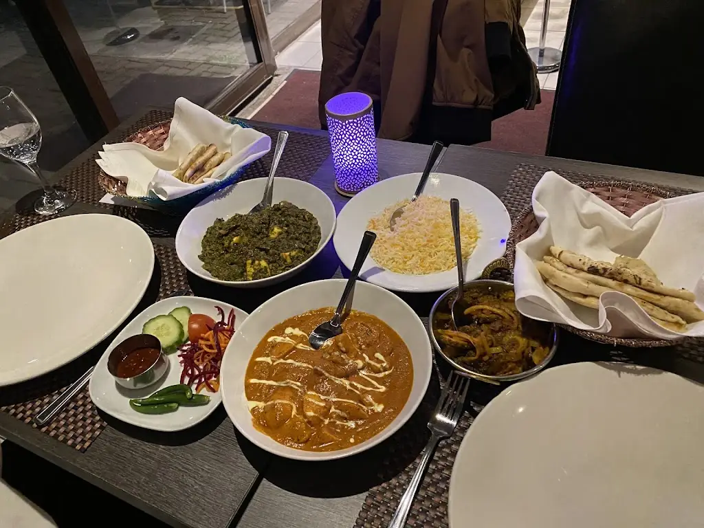 Menu_AMCHUR Restaurant and Bar_Old Windsor_image_7