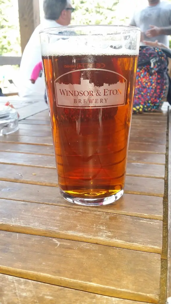 Menu_The Fox & Castle_Old Windsor_image_5