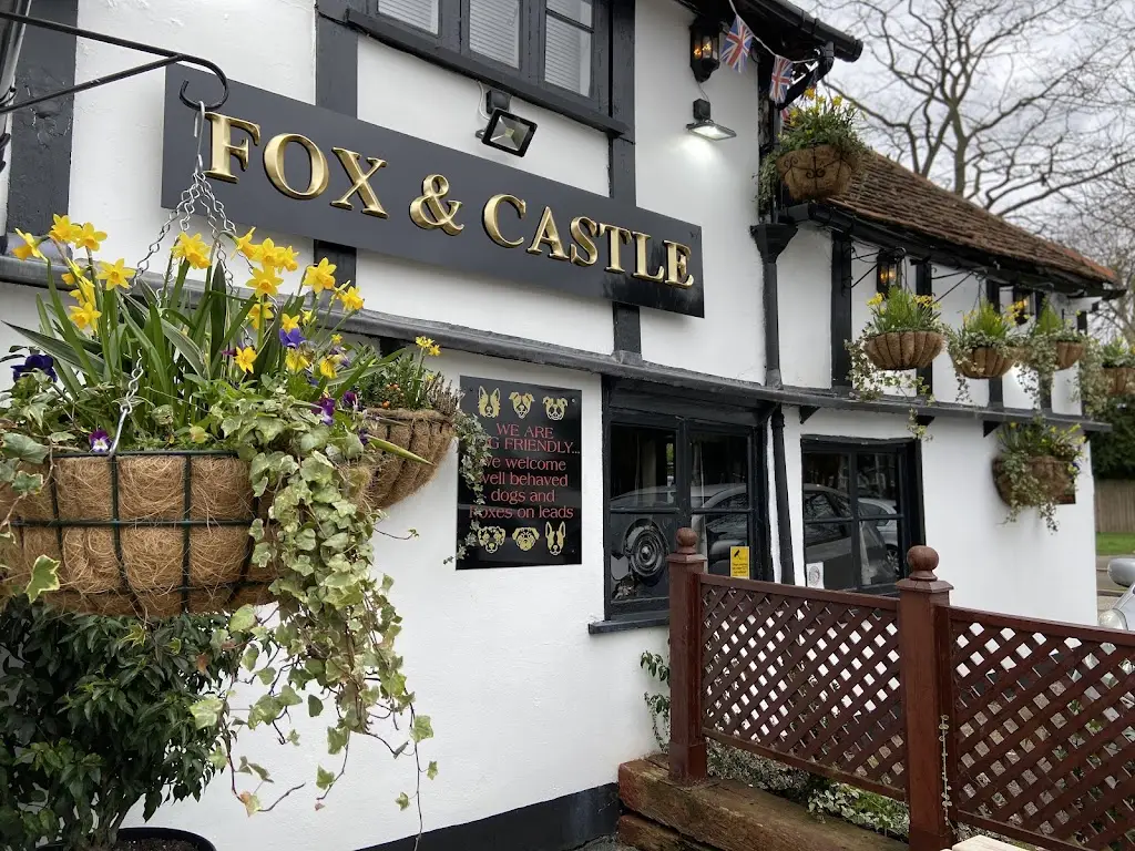 The Fox & Castle restaurant in Old Windsor