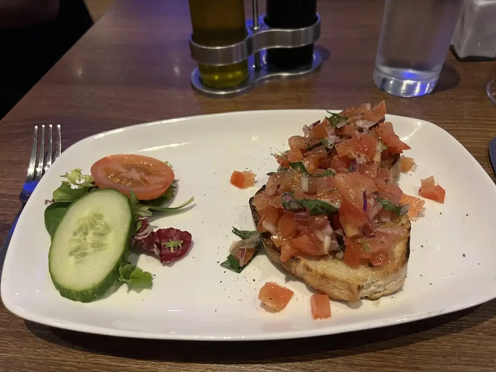 David Sayed_Punto Italian Pizzeria & Restaurant_Old Windsor_review
