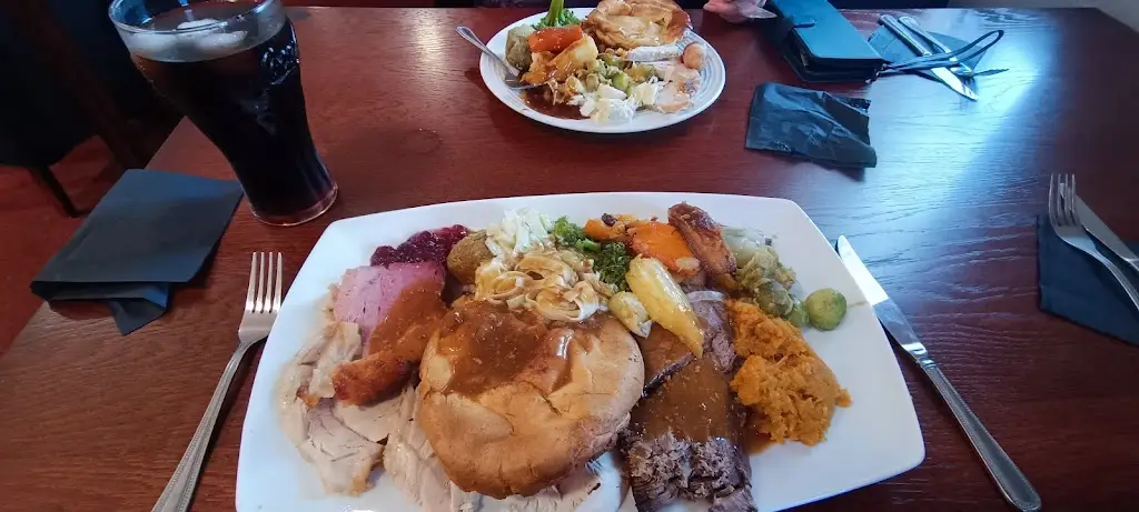 Menu_The Three Horseshoes Leverton_Old Leake_image_2