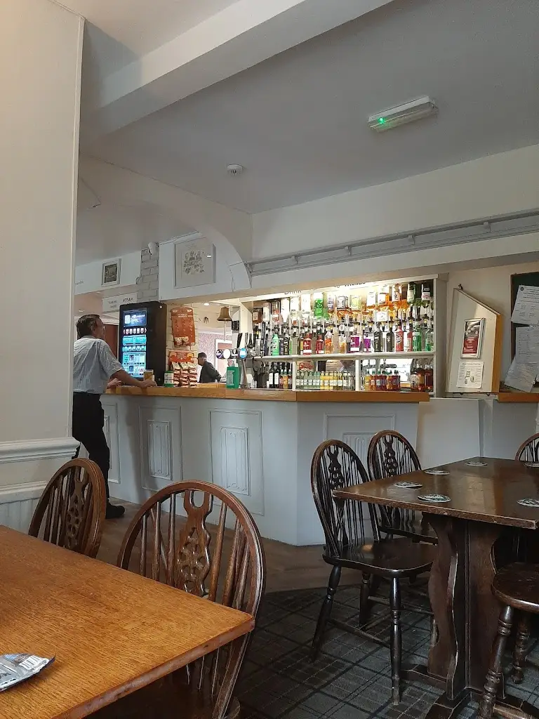 The White Hart restaurant in Old Leake