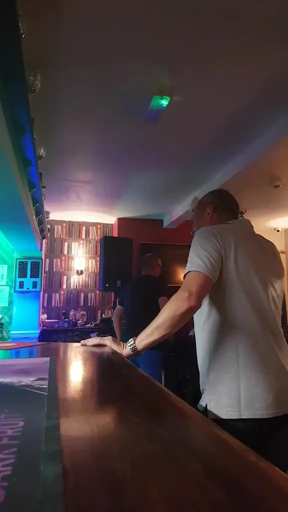 The White Hart_Old Leake_slider_image_2