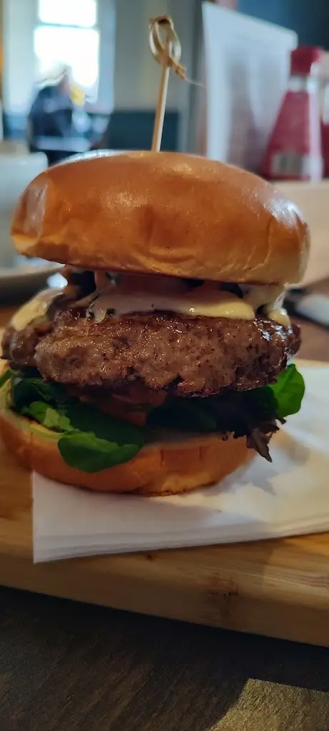 Paul B_The Kings Arms_Orsett_review