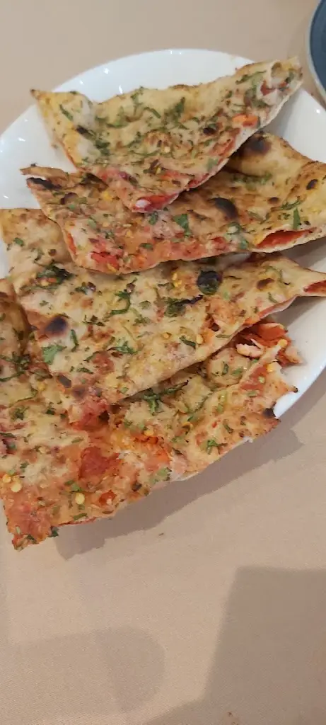 Menu_Roochie’s_Norton Canes_image_7