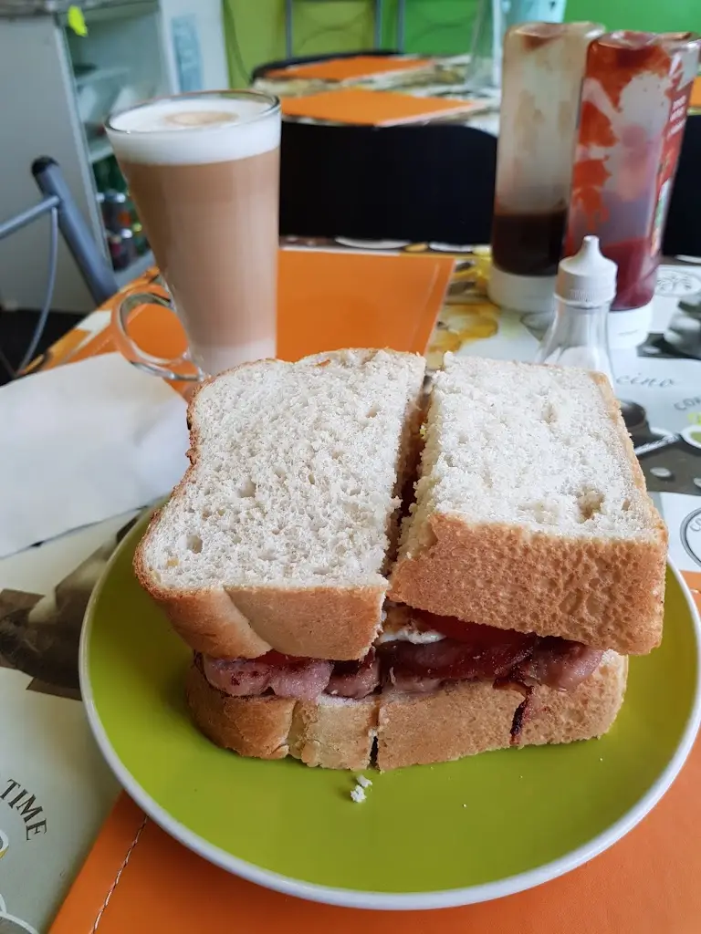 Menü_Ann's Cafe & Catering_Norton Canes_Bild_4