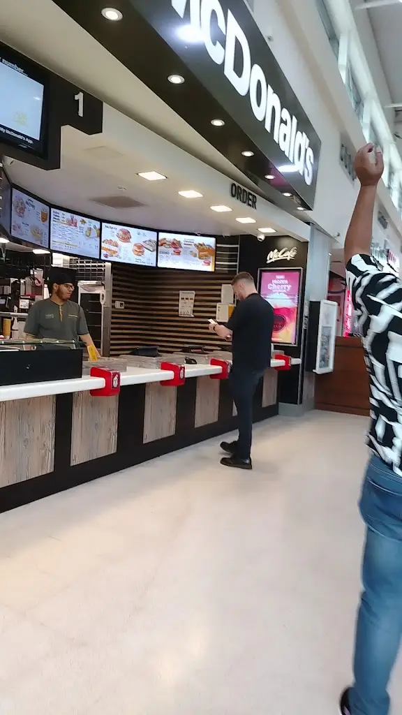 Nyumbani Safari Photography_McDonald's_Norton Canes_review