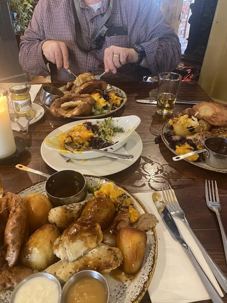 Christine Smith_The Bull Otford - by WH Pubs_Otford_review