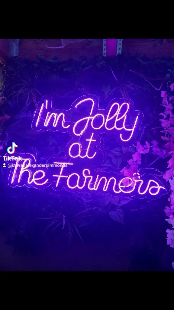 Steven Alexander Simmonds_The Jolly Farmers | Ormesby_Ormesby St Margaret_review