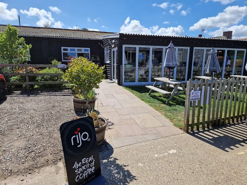 Alex Morgan_Hirst’s Farm Shop & Cafe_Ormesby St Margaret_review