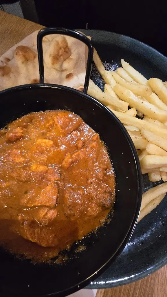 chris kember_The Boat House Bar & Restaurant_Ormesby St Margaret_review