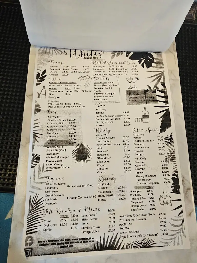 Menu_Whites Lounge Bar _Ormesby St Margaret_image_1