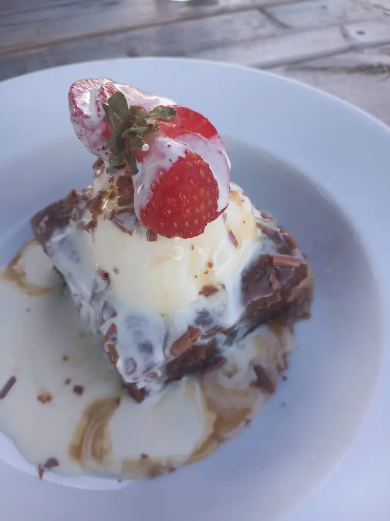 Menu_Whites Lounge Bar _Ormesby St Margaret_image_7