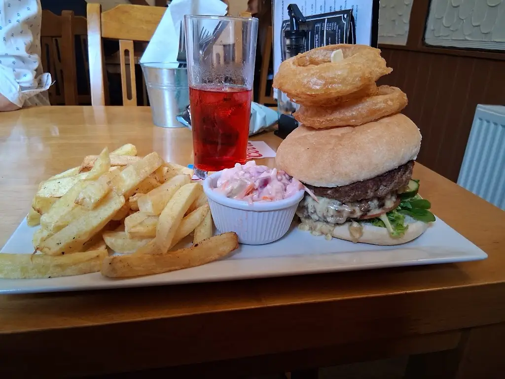 Belen Rebollo_The Watts Arms_Ottringham_review