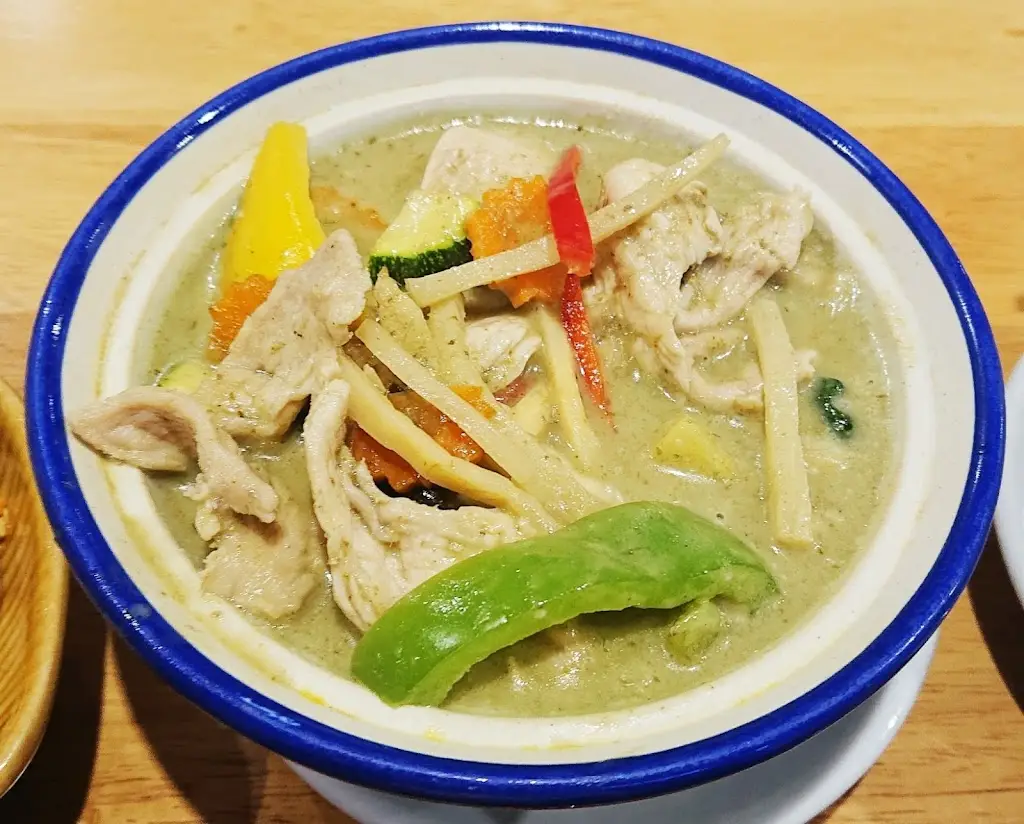 Menu_Amphawan_Olney_image_3