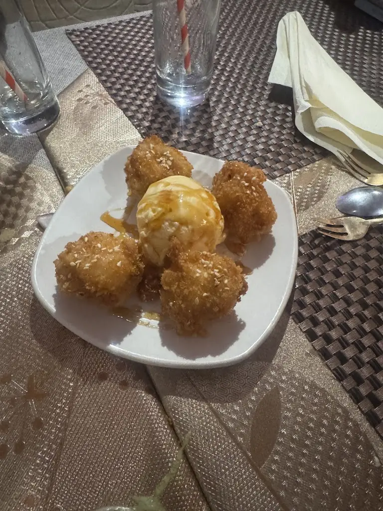 Menu_Amphawan_Olney_image_4