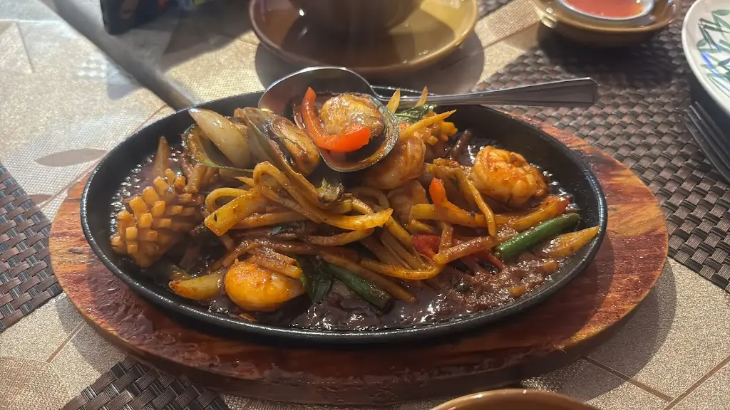 Menu_Amphawan_Olney_image_8